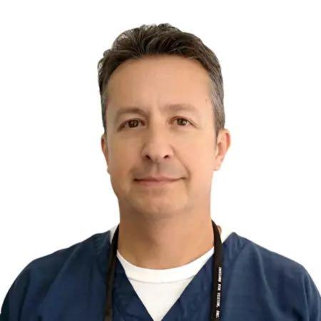 Dr. Javier Martín
