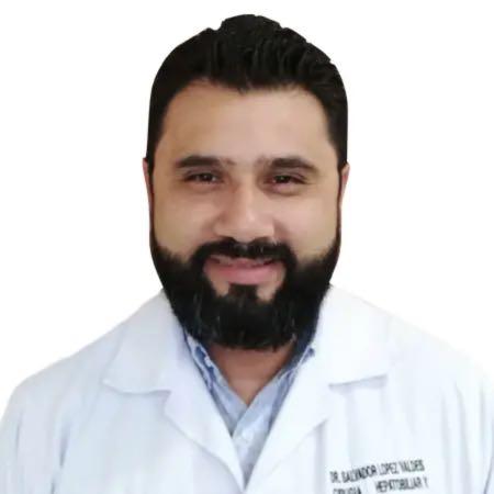 Dr. Salvador López