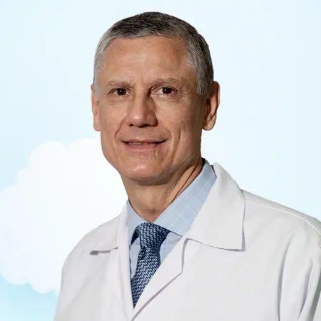 Dr. Javier Bolaños Bendfeldt