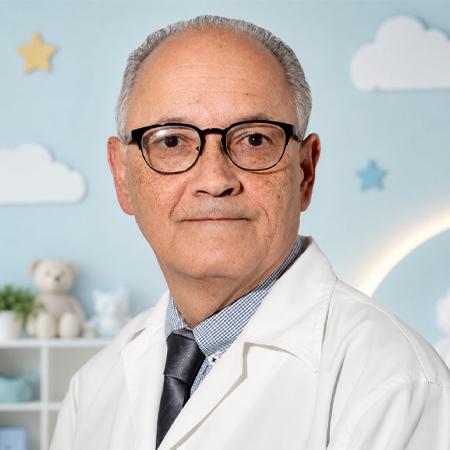 Dr. Fernando González Arrechea