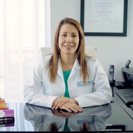 Dra. Karla Santacruz