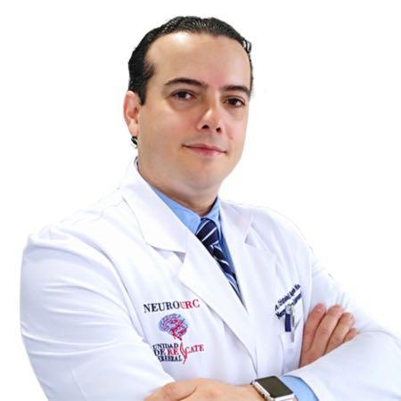 Dr. Cristobal Salgado P.