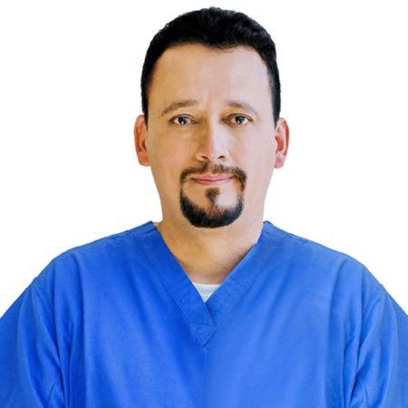 Dr. Mynor Loarca Bacon