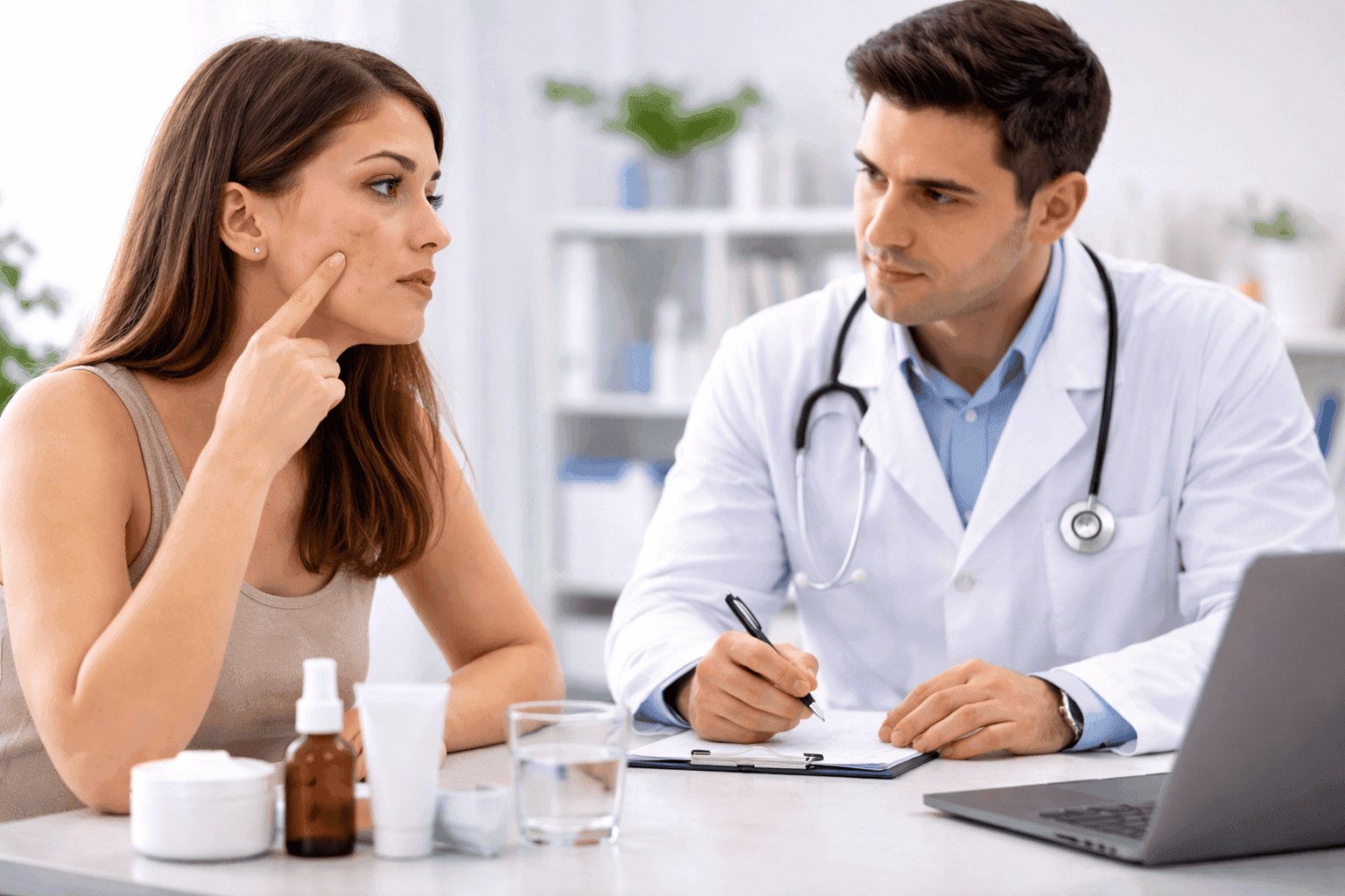 acne-causas-tratamiento-dermatologo-guatemala.png.png